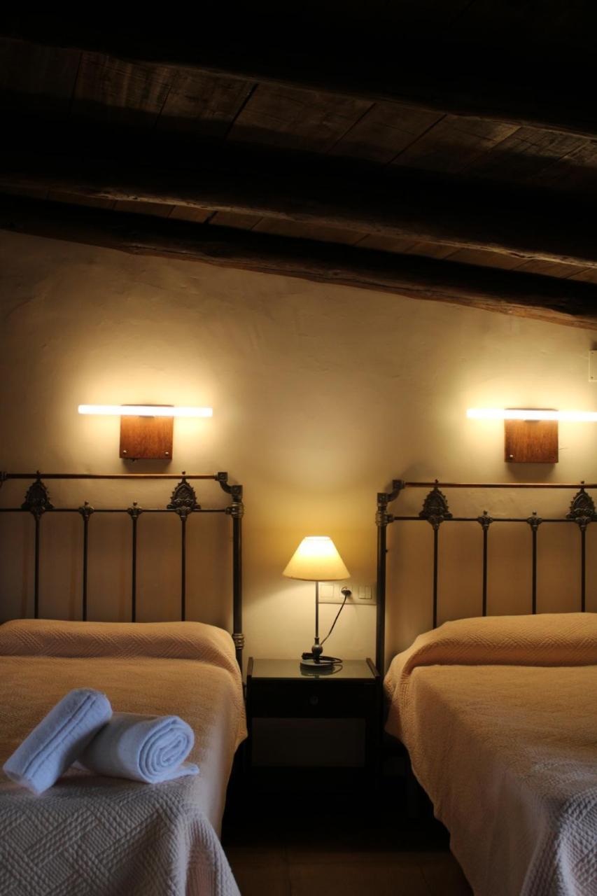 Apartaments Rurals Ai Manyac San Miguel de Cruilles 外观 照片